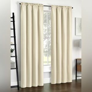 Set of 2 Eclipse Blackout curtains in the color Samara. The size is 42 x 84.